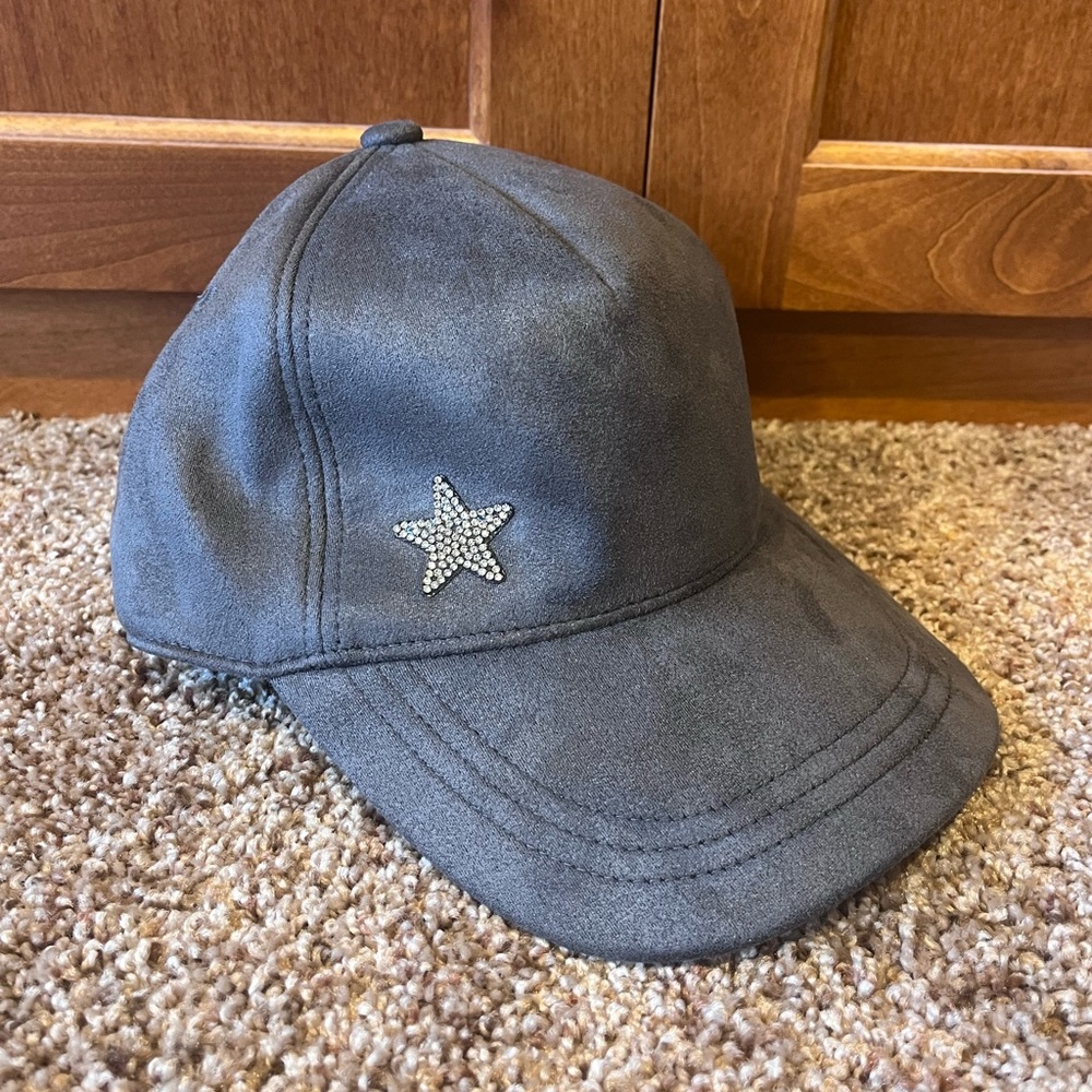 Joy Mangano Gray Cap with Star Embellishment